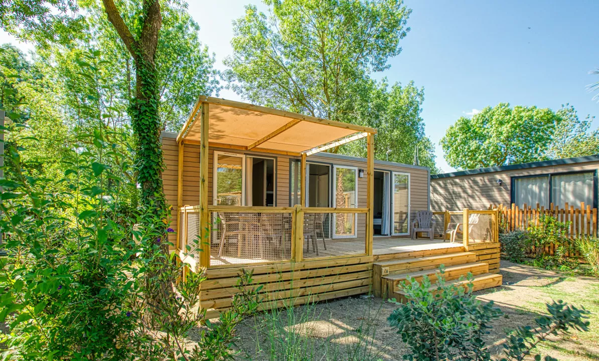 Nouveau mobil-home Grand Luxe dans un camping 4 &eacute;toiles &agrave; Argel&egrave;s-sur-mer